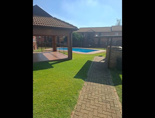 2 BEDROOM APARTMENT FOR SALE IN TERENURE